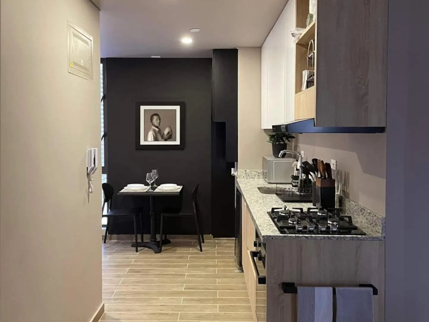 Апартаменты Artful Loft In The Heart Of Historic Center Картахена